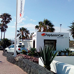 Do not miss the opportunity to enjoy Playa Blanca in Lanzarote by renting a cheap car. You can pick it up at the new facilities of Payless in Pueblo Marinero