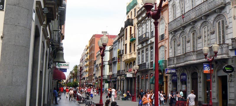 De compras por Gran Canaria en un coche de alquiler barato